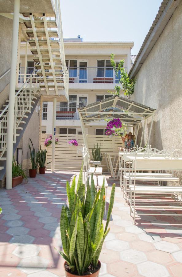 Euroline Hotel Zatoka Exterior foto